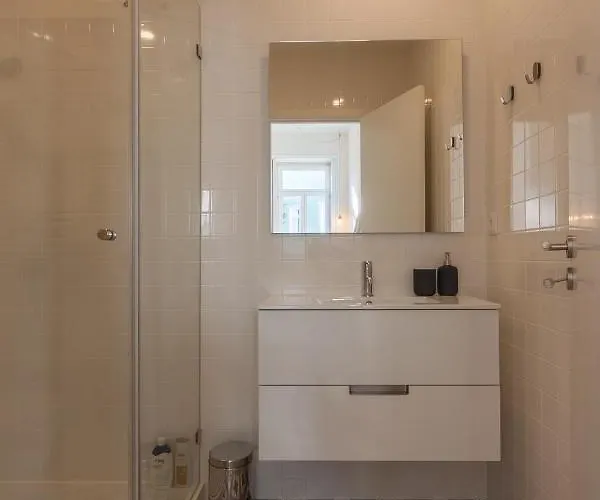 Terrace Camoes Lägenhet